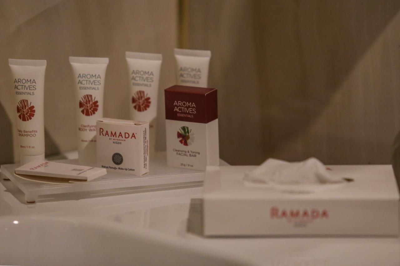 فندق Ramada By Wyndham نيغدة المظهر الخارجي الصورة
